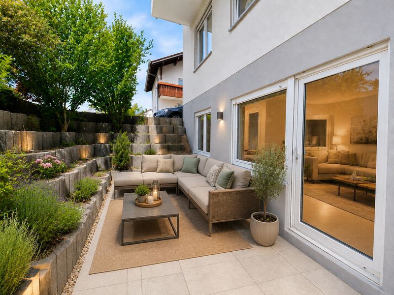 Terrassenwohnung mit gepflegter Wohnanlage, großzügigem Außenbereich